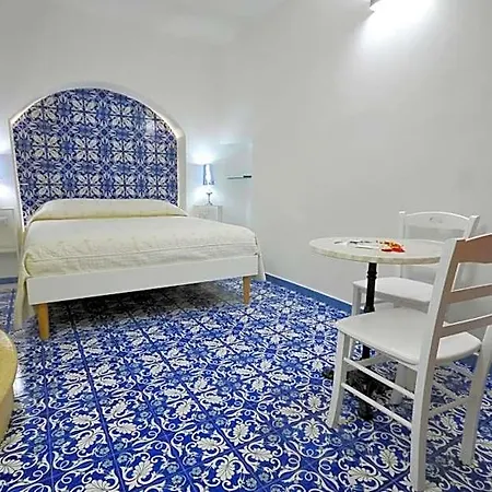 Corte Casole Couette-café 3*